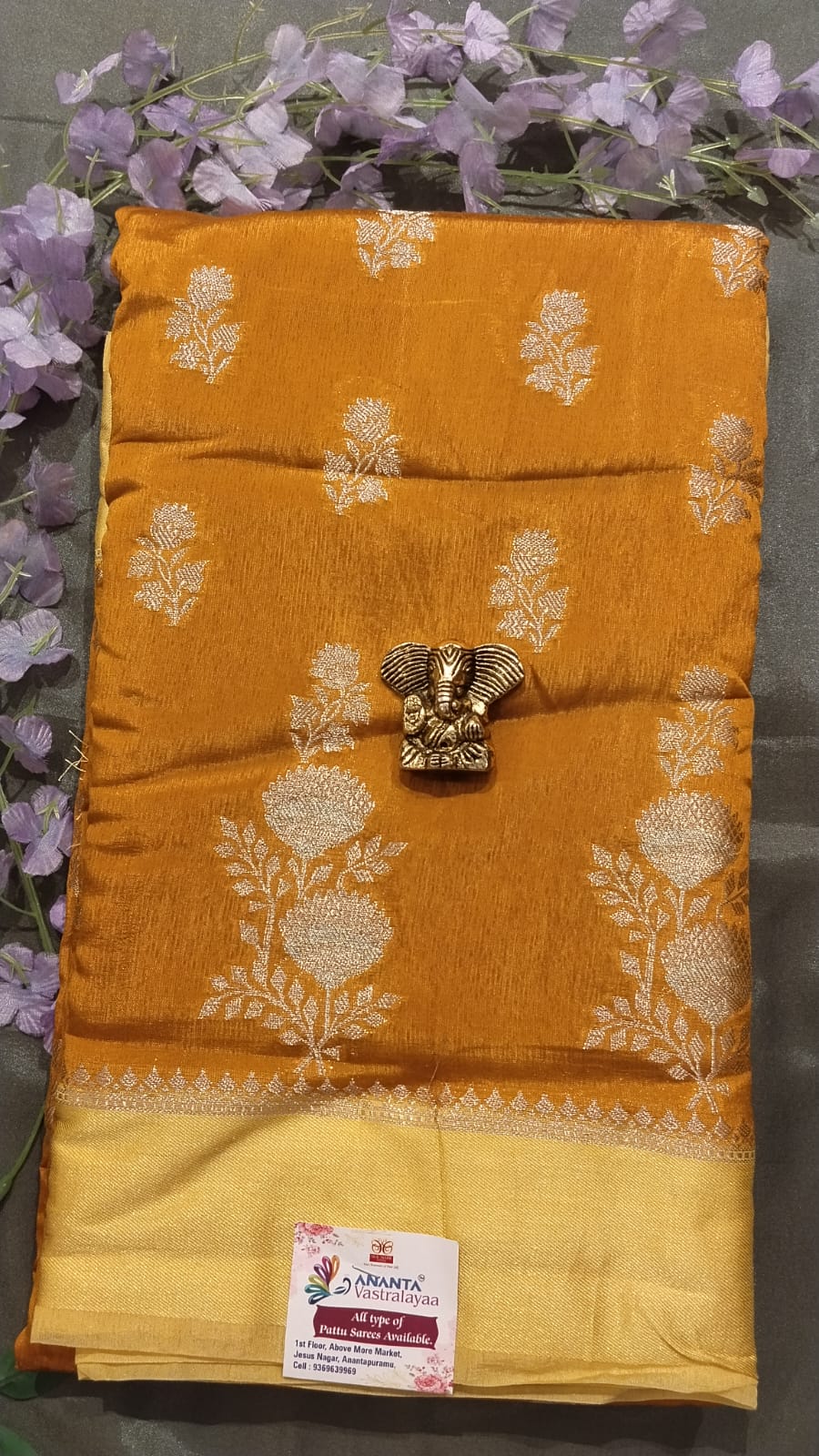 Dark Green Raw Mango Silk Saree with Zari Work