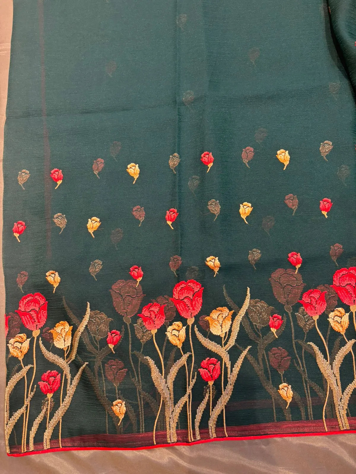 Green Crushed Chinon Chiffon Saree