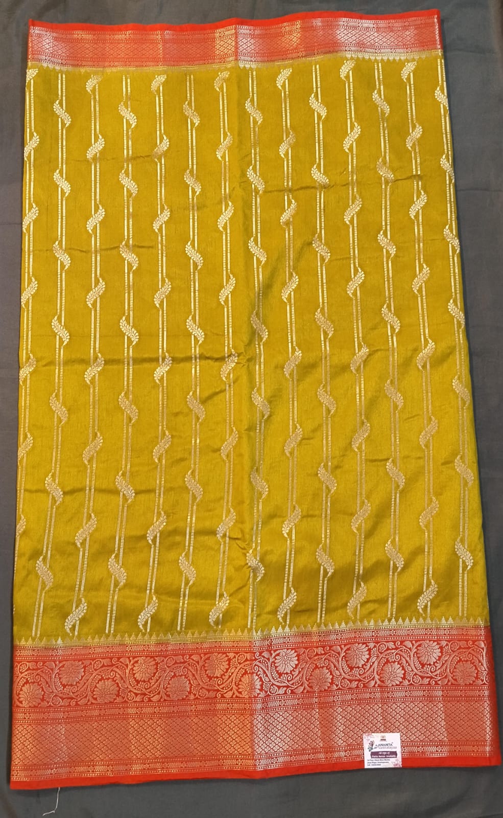 Mehandi Green Kacha Mango Silk Saree