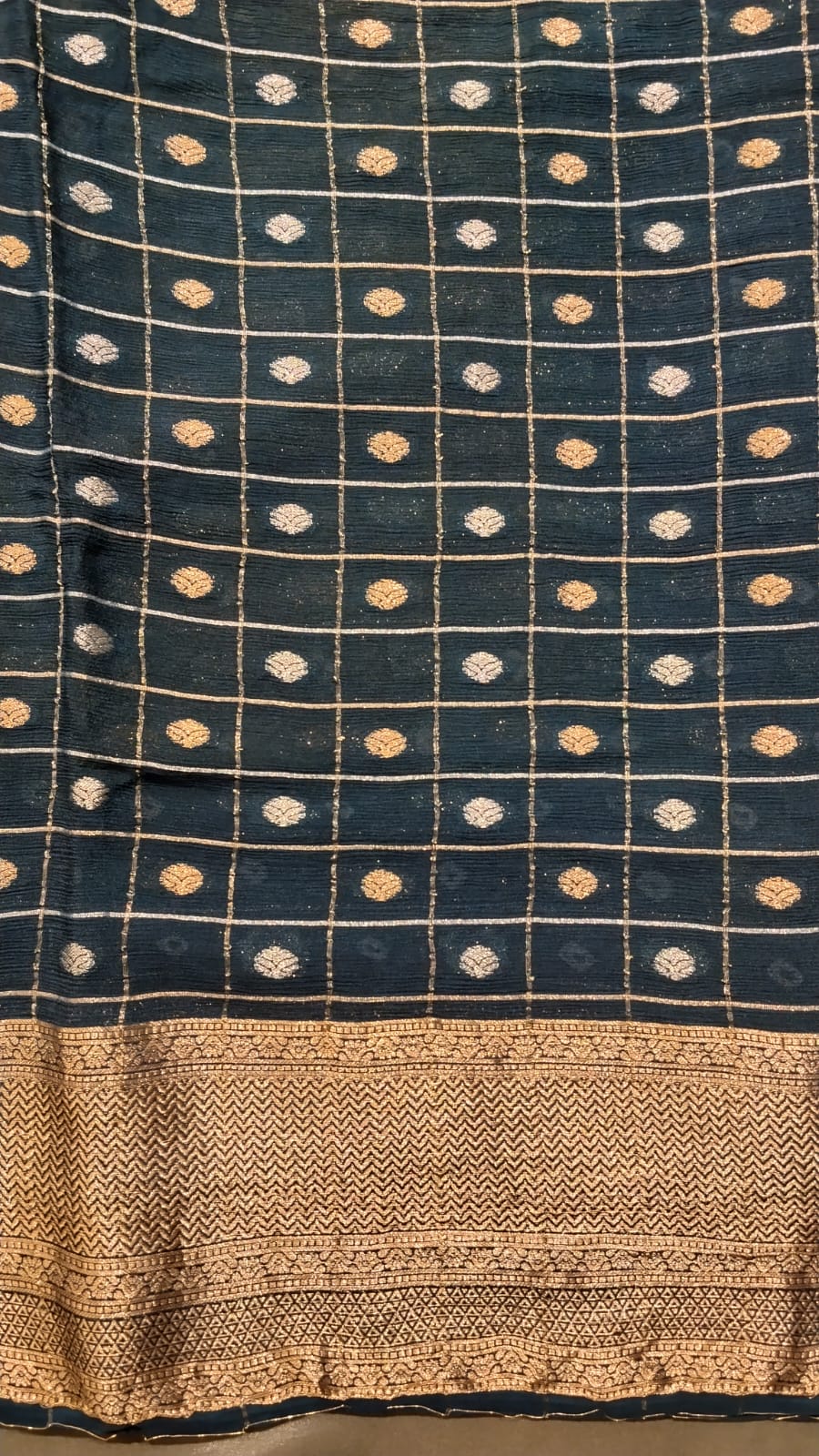 Mehandi Green Jarget Silk Saree with Bandhini Design