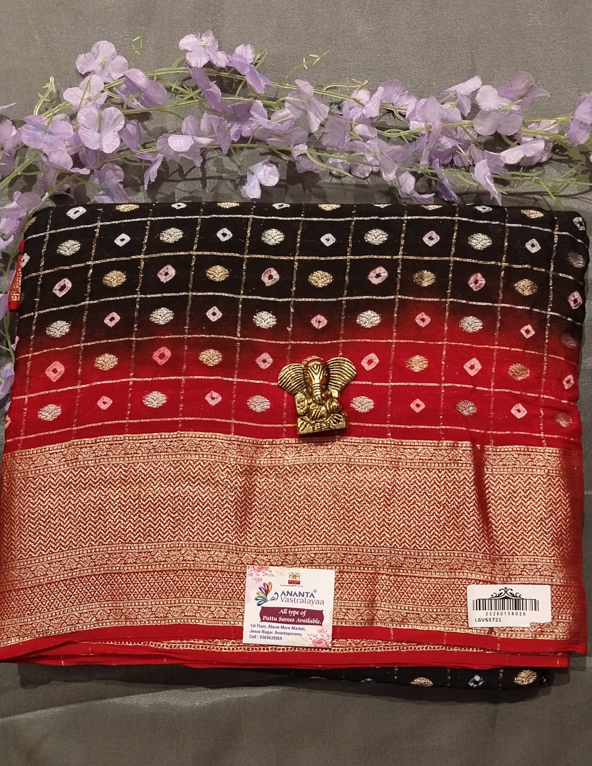 Mehandi Green Jarget Silk Saree with Bandhini Design