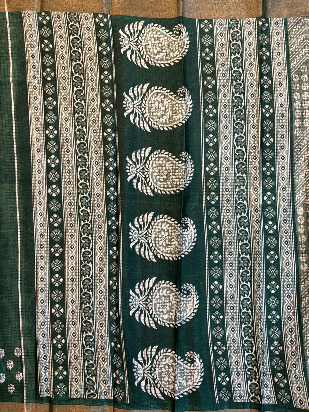 Green Dola Silk Saree