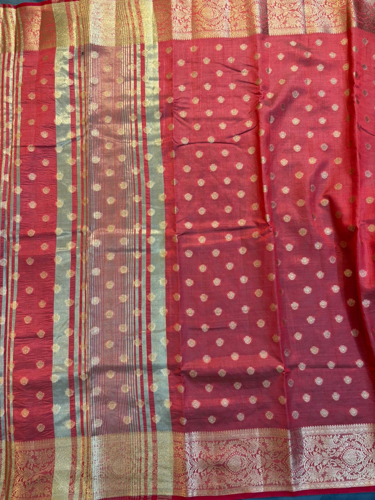 Red Muskan Pattu Saree