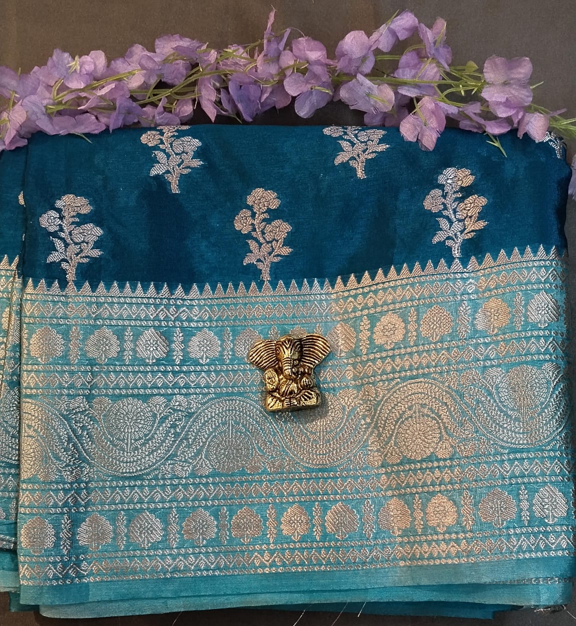 Maroon Raw Mango Silk Saree with Big Buttas