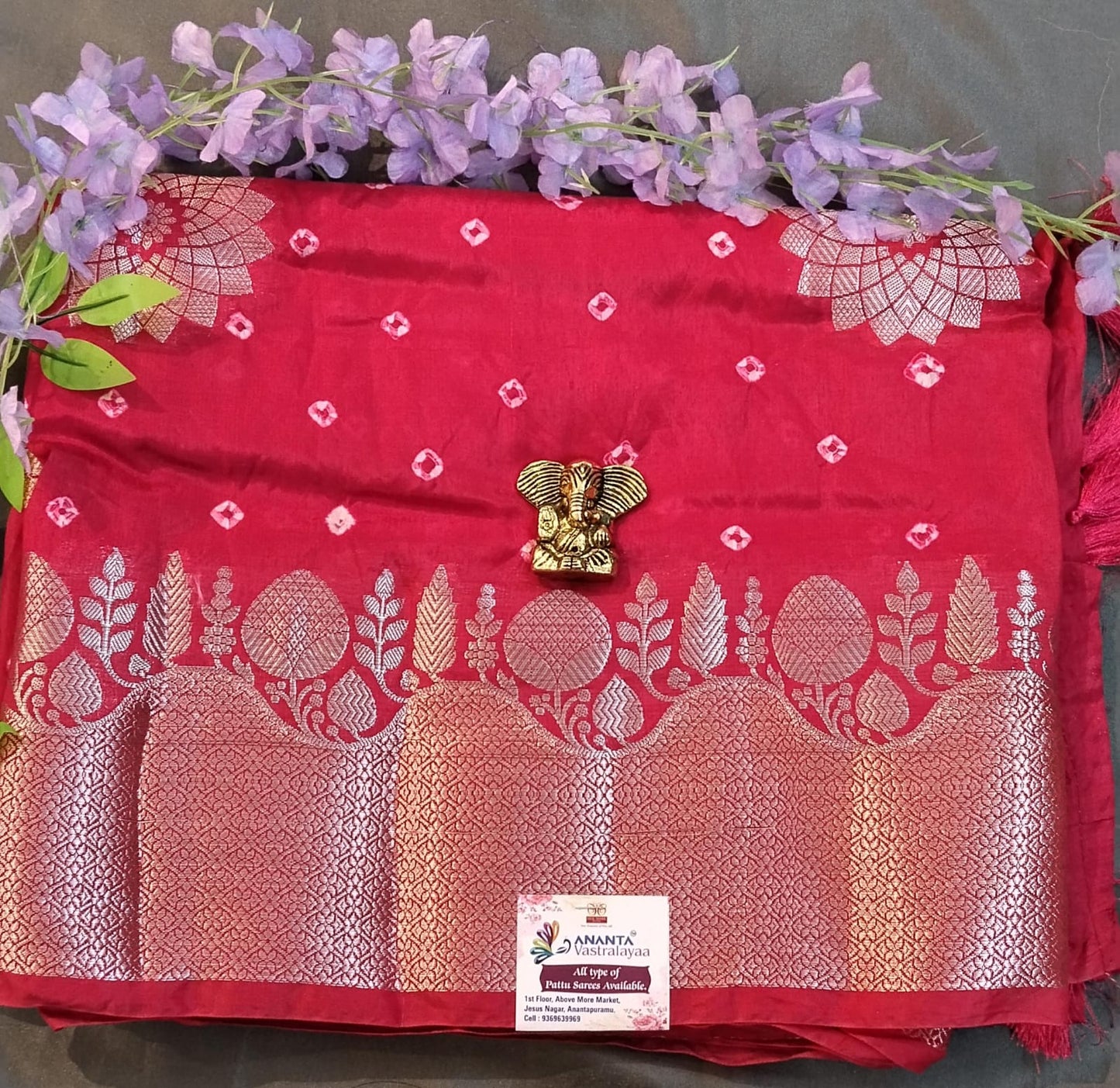 Dim Green Raw Mango Silk Saree with Bandhini Buttas