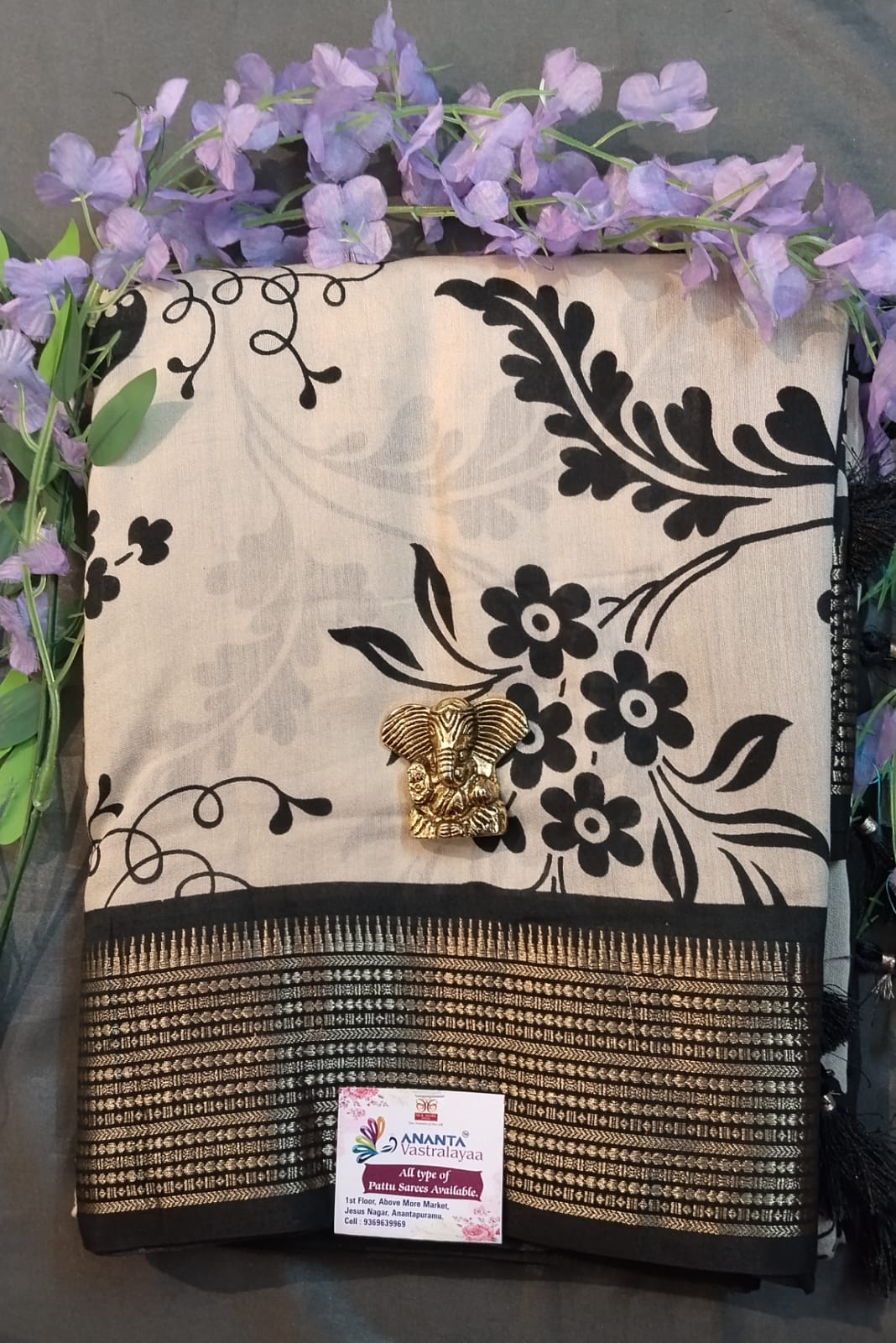 Cream Munga Silk Saree with Kalamkari Design