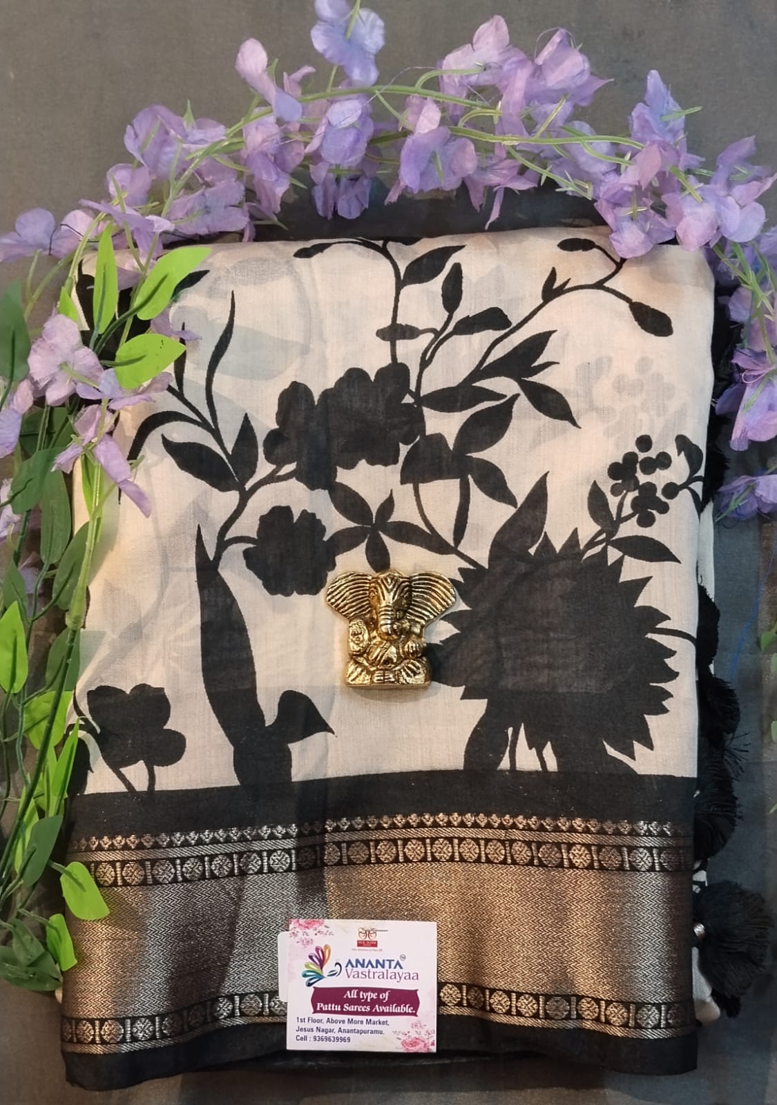 Cream Munga Silk Saree with Kalamkari Design