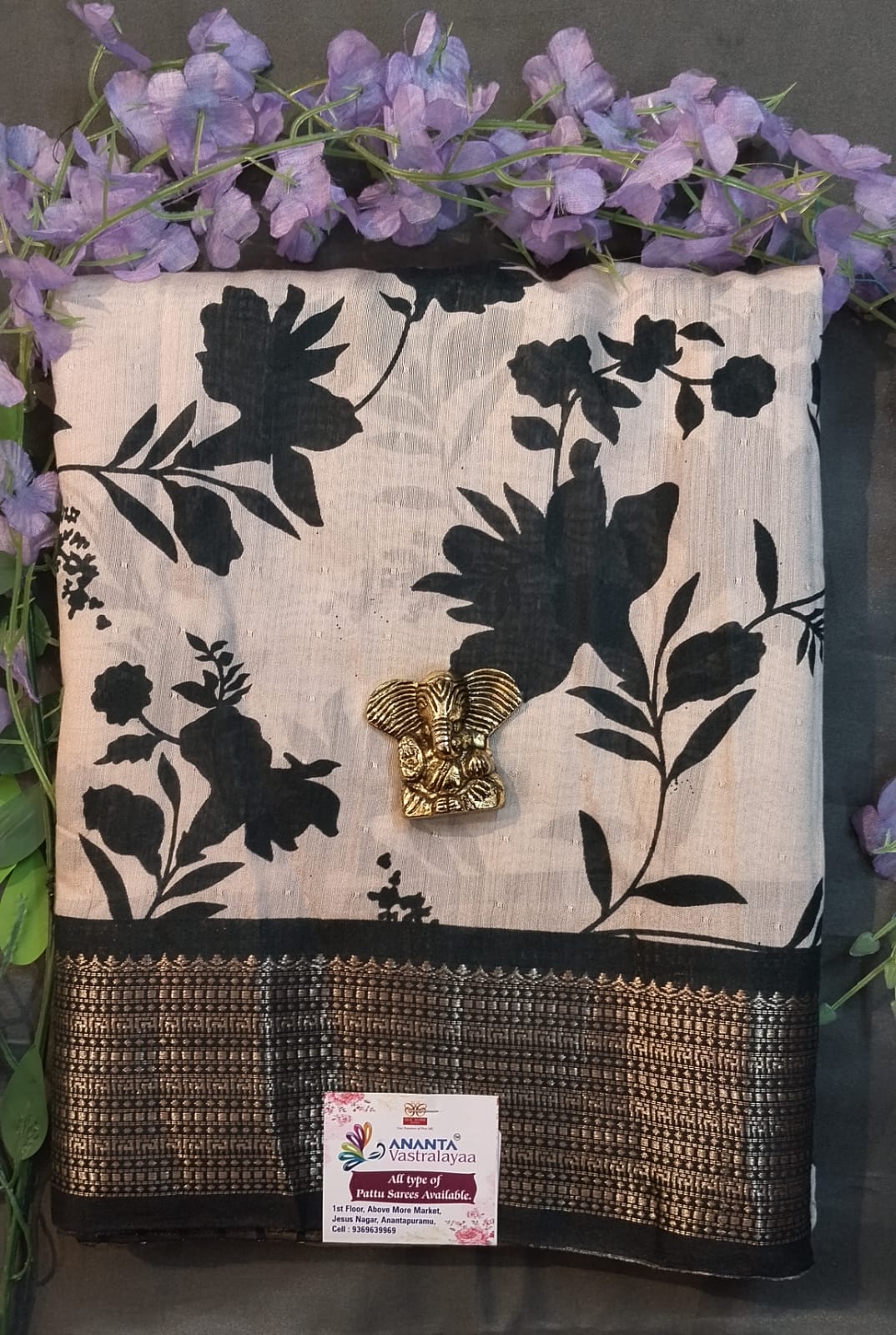 Cream Munga Silk Saree with Kalamkari Design