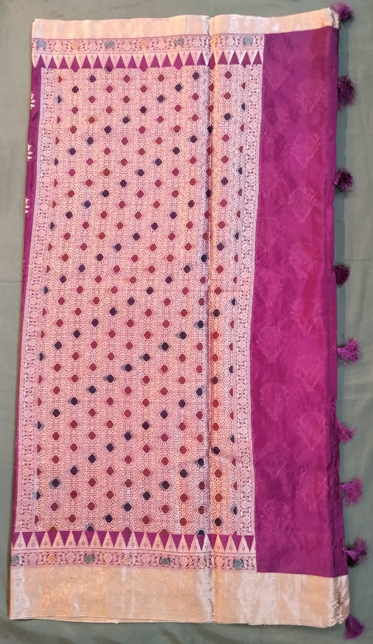 Purple Raw Mango Silk Saree with Sunflower Design