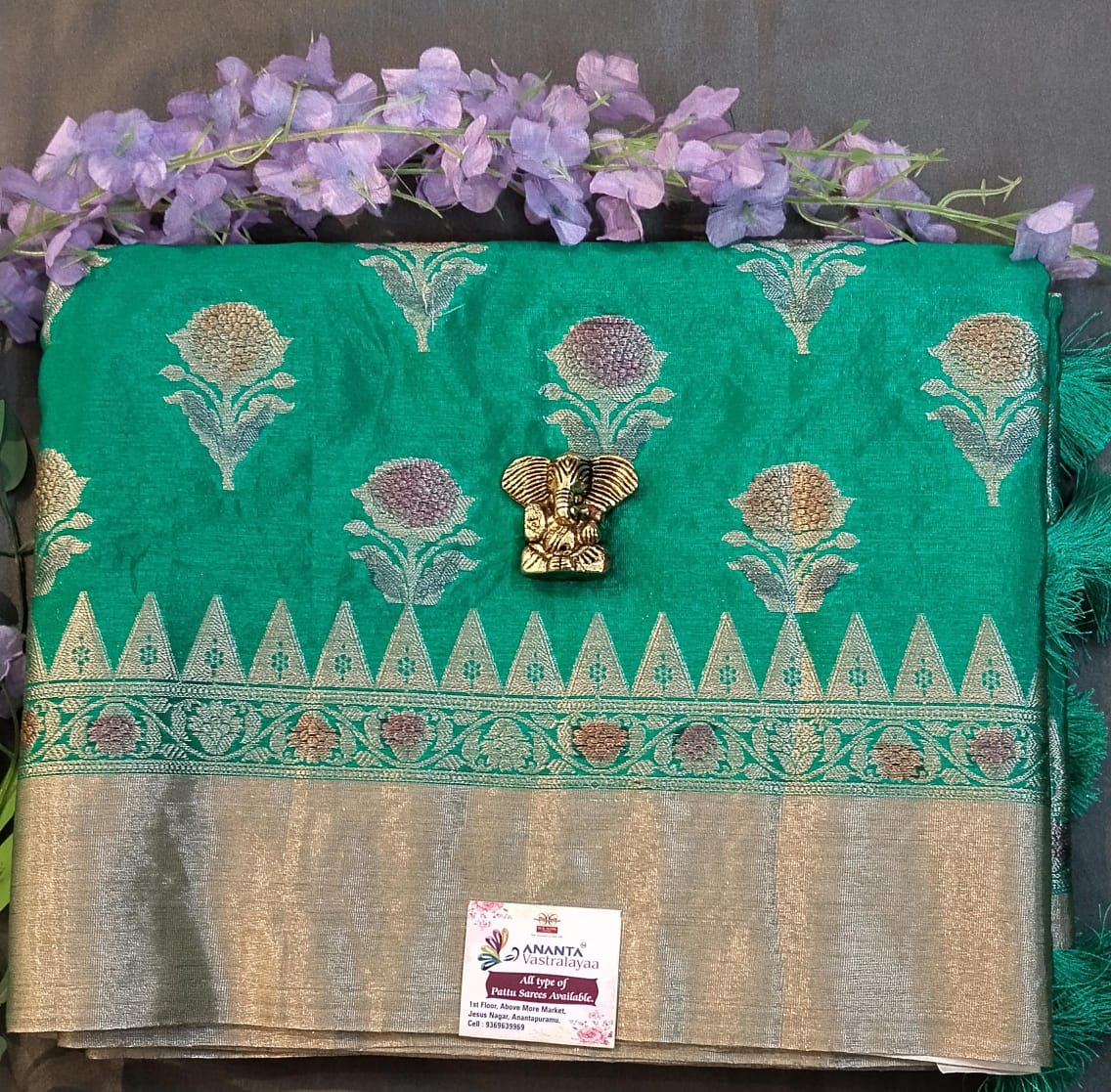 Purple Raw Mango Silk Saree with Sunflower Design