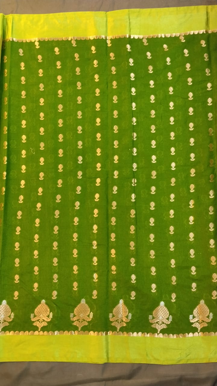 Green Raw Mango Silk Saree with Contrast Blouse