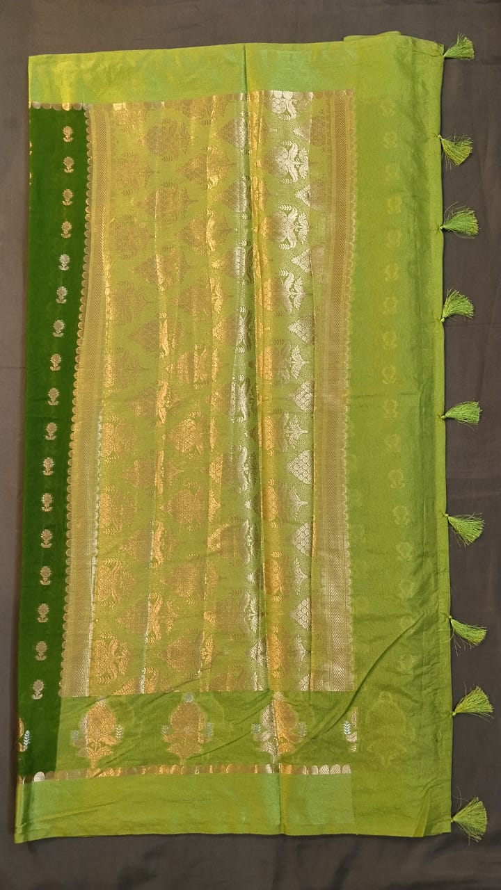 Green Raw Mango Silk Saree with Contrast Blouse