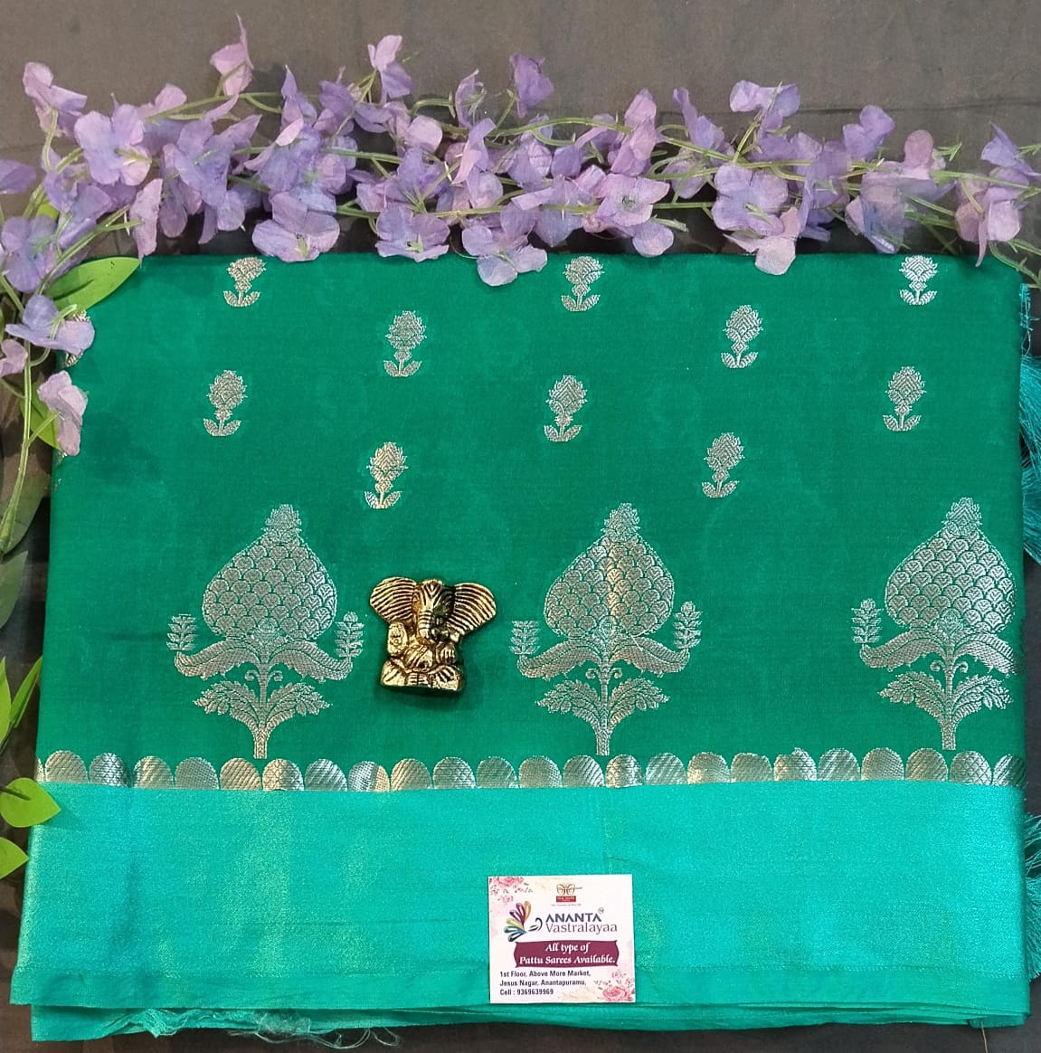 Green Raw Mango Silk Saree with Contrast Blouse