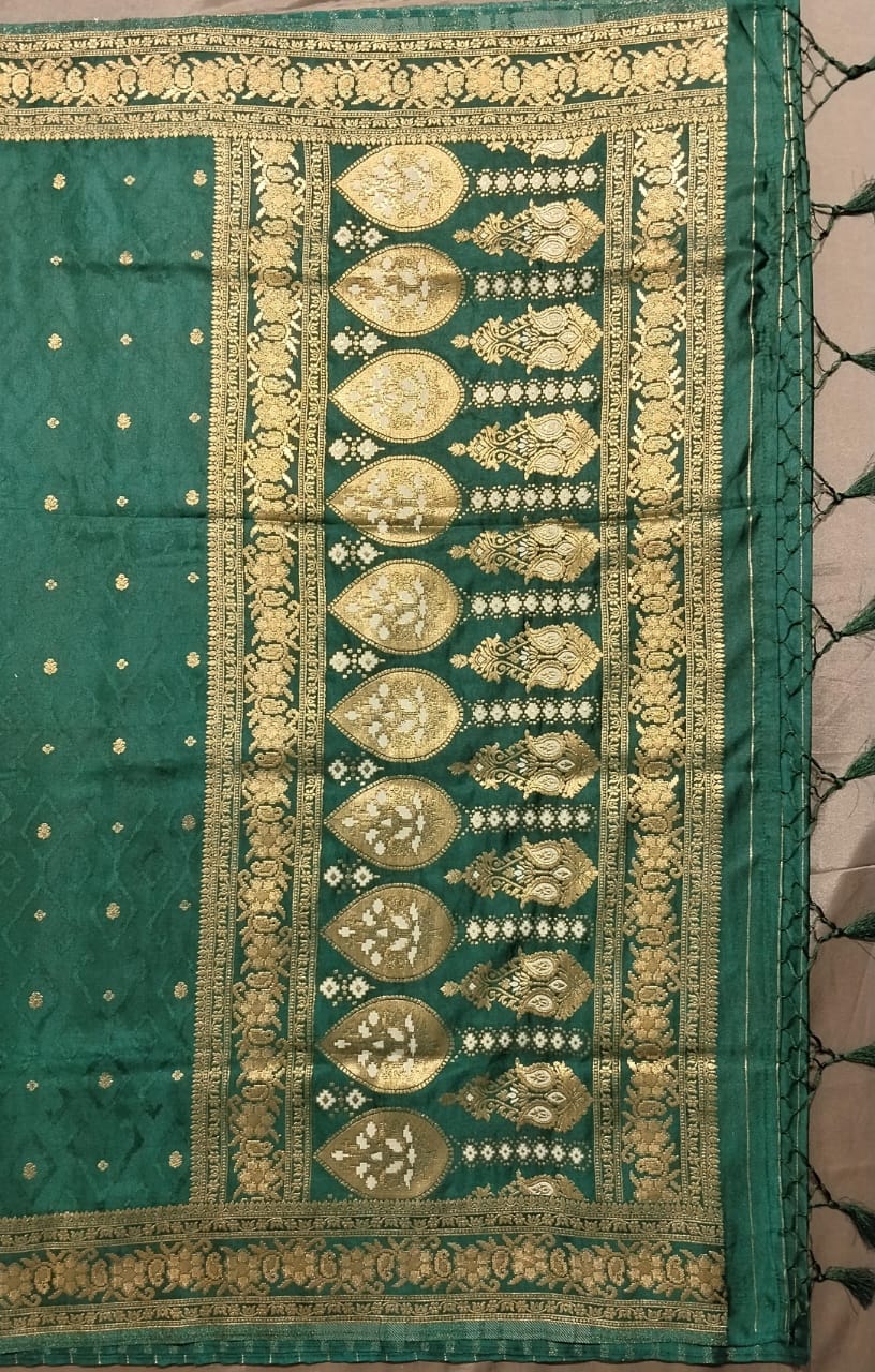 Dark Green Mushroo Silk Saree with Banarasi Border